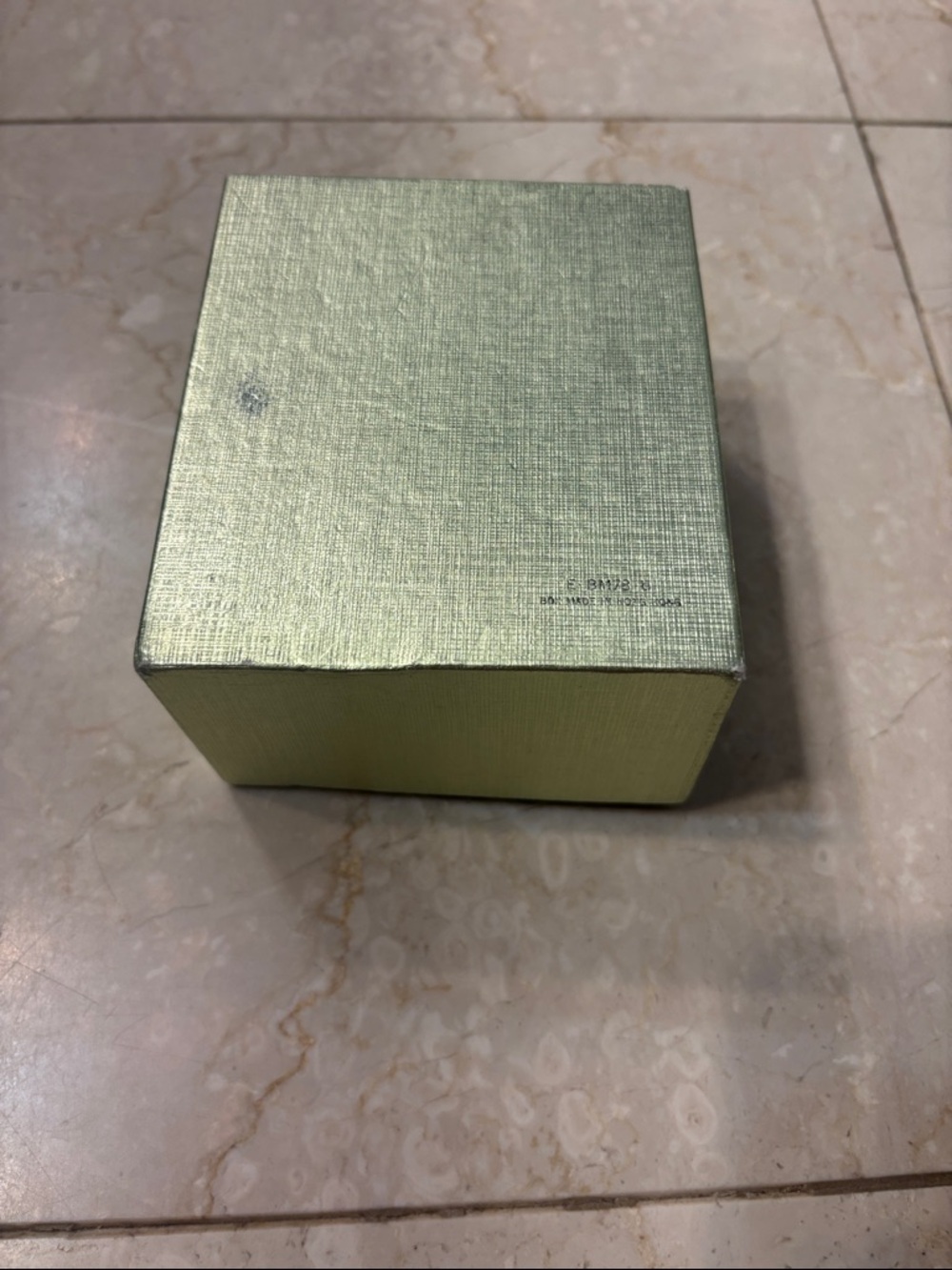 Original Seiko BOX only
Shimmery and Navy watch gift  Jewelry Box